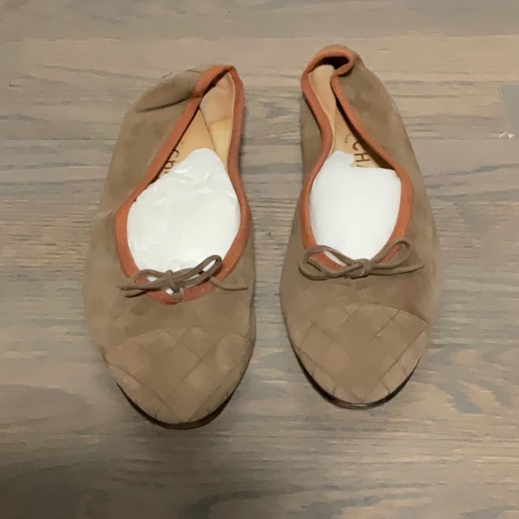 CHANEL Shoes - Chanel women’s quilted suede cap toe bow tie ballet brown flats
